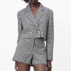 COPY - Textured plaid cropped blazer